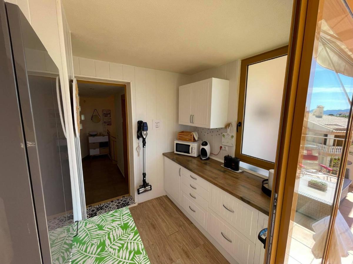 2 Bed Penthouse Apartment - Sea Views - Sleeps 4 Finestrat Zewnętrze zdjęcie