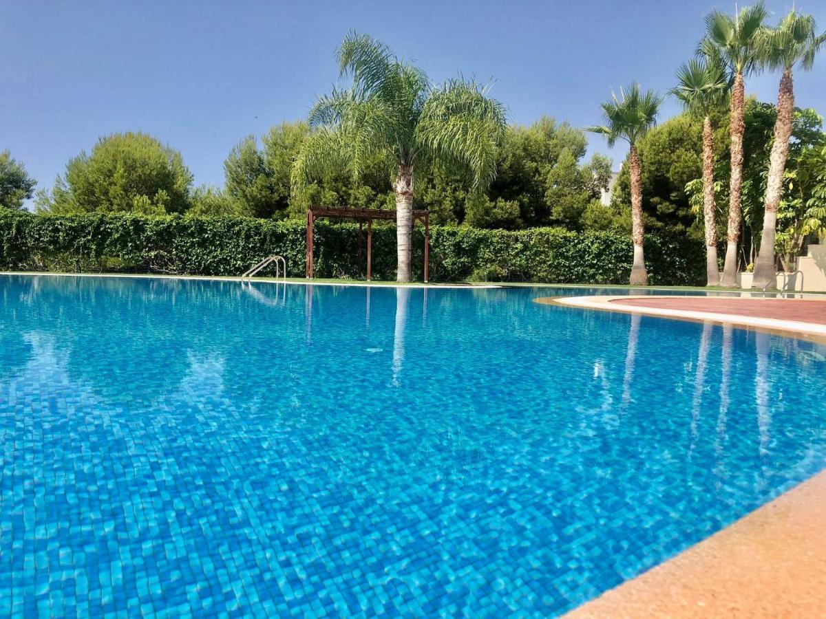 2 Bed Penthouse Apartment - Sea Views - Sleeps 4 Finestrat Zewnętrze zdjęcie